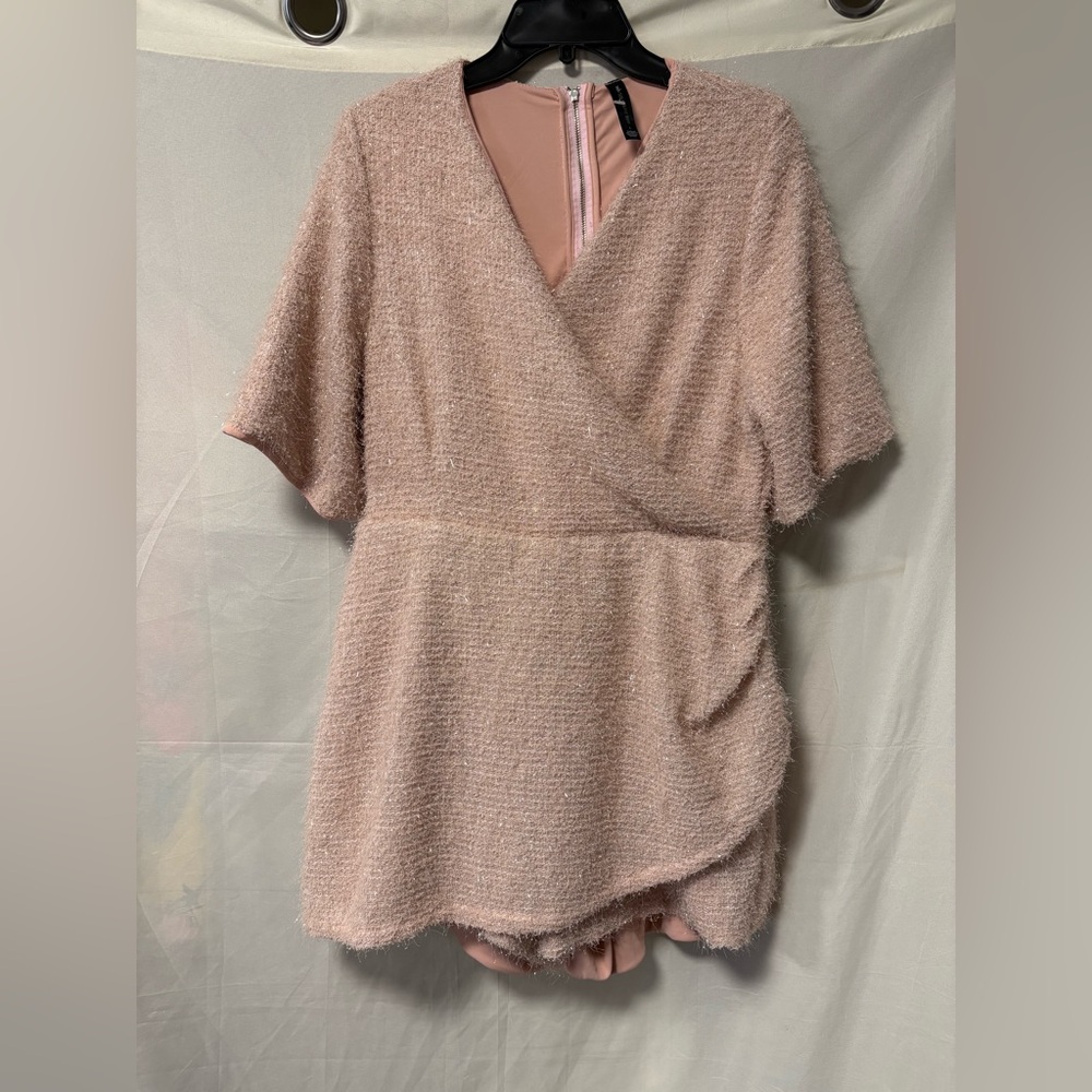 Smash and Tess Tinsel Skorty in Blush Size Large - Picture 1 of 6